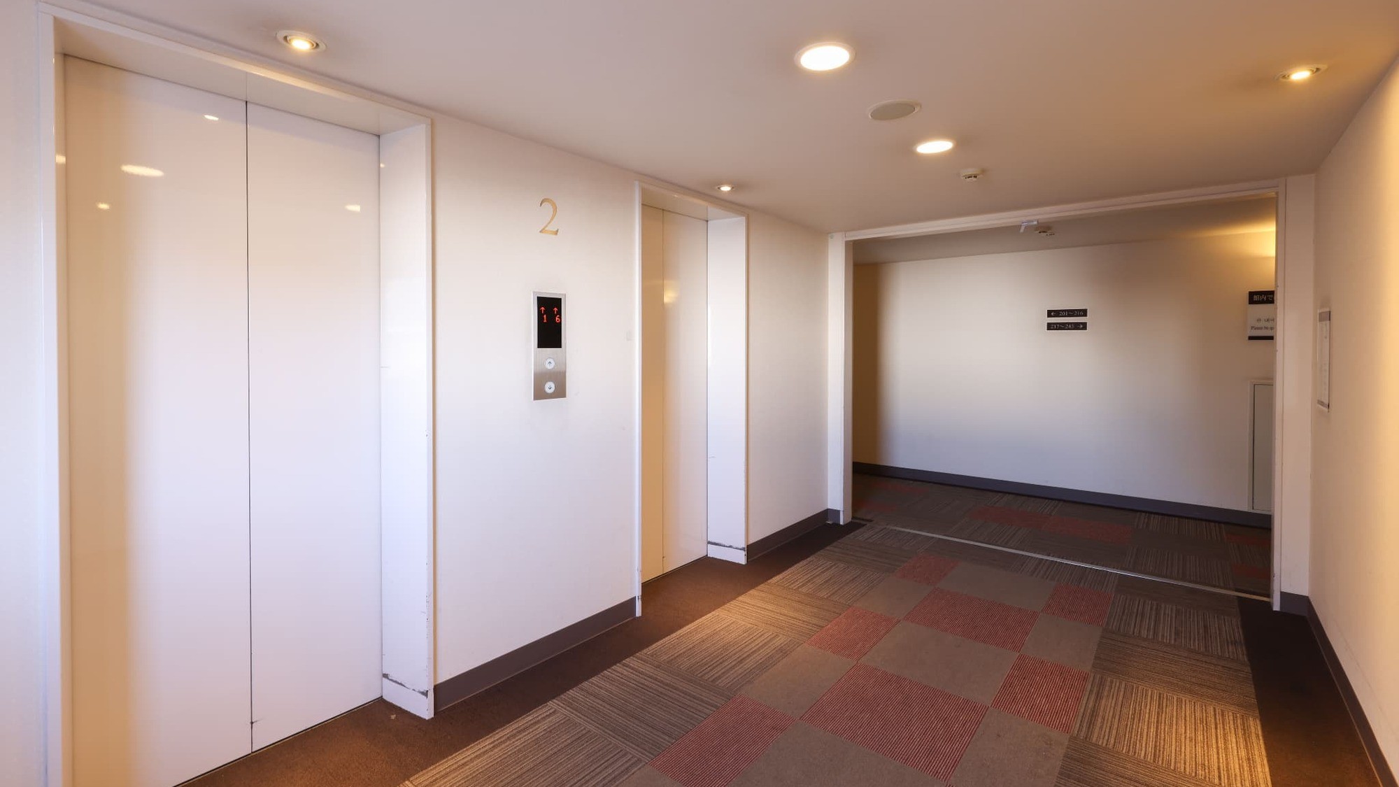 EVホール客室階