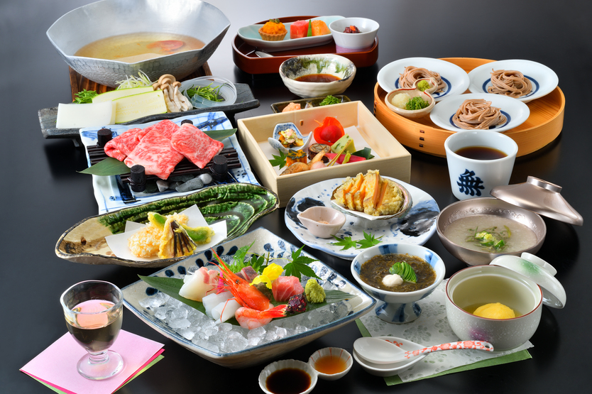 夏会席一例