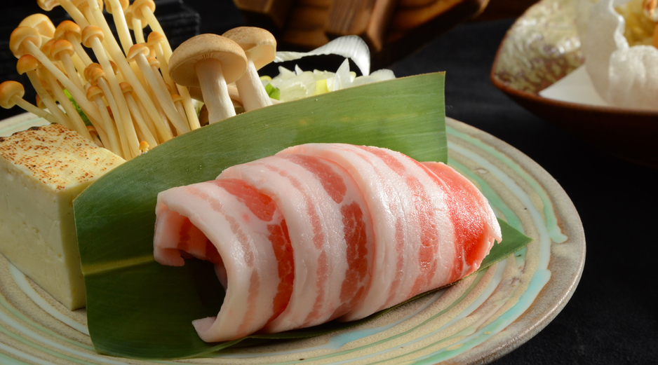 【四季のお得会席】朝はゆっくりしたい方へお届けする、一泊夕食プラン♪【ご夕食はお食事処】