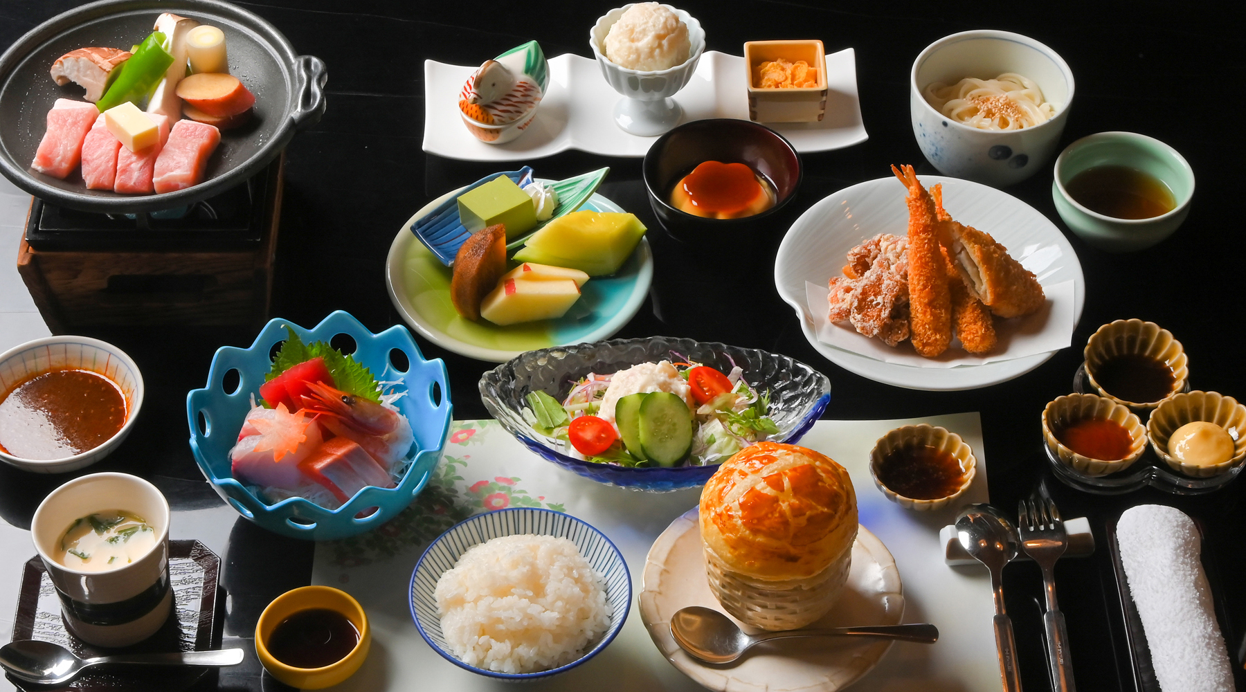 お子さま（小学校１年生～６年生）用のご夕食。彩り豊かにご提供します♪