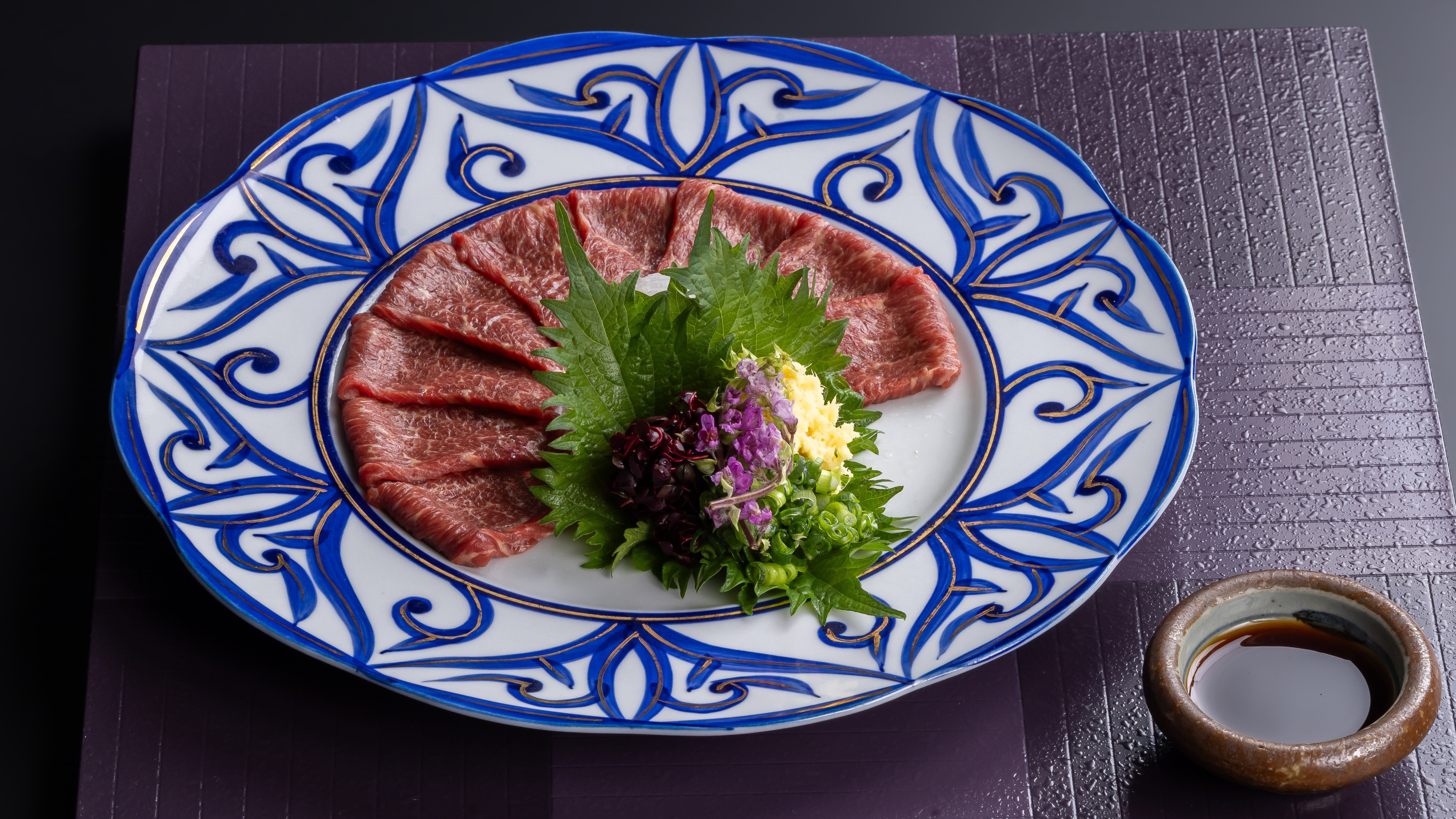 【別注料理】霜降り馬刺し