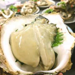 a濃厚・芳醇な岩牡蠣
