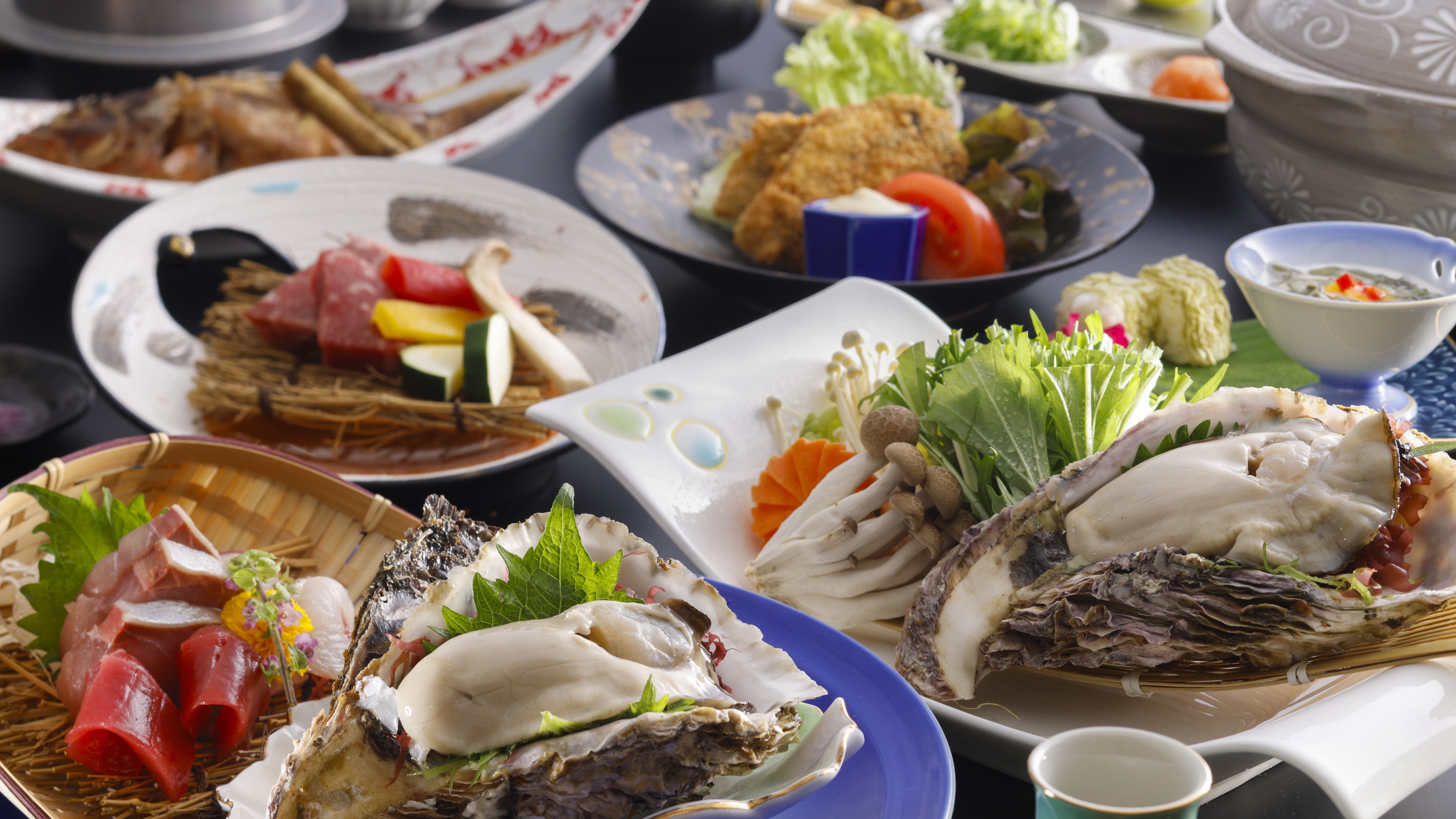 伊根のブランド岩ガキ「夏珠」。