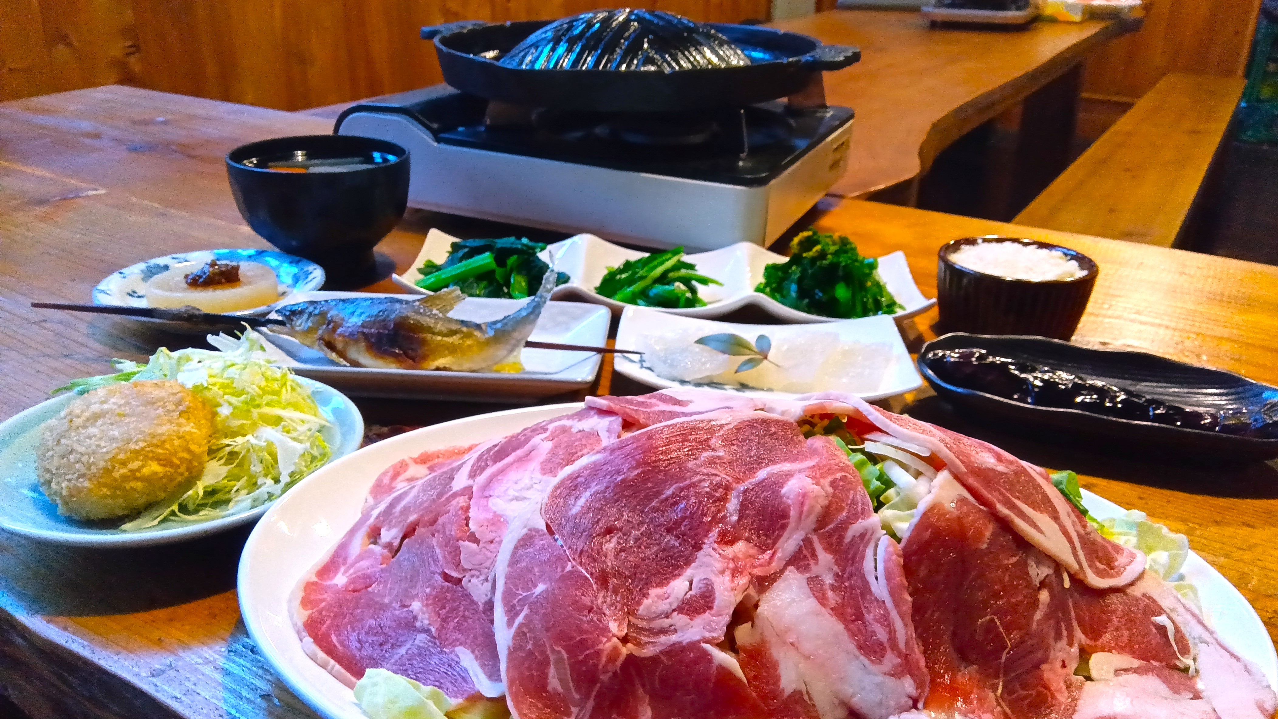 夕食（イメージ）※季節によって変わります