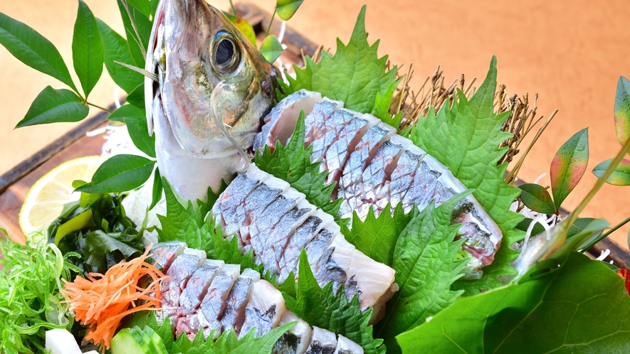 【夕食/関アジ】鮮度抜群の大分名物「関アジ」 コリコリとした歯ごたえに甘みとうま味が合わさり絶品です