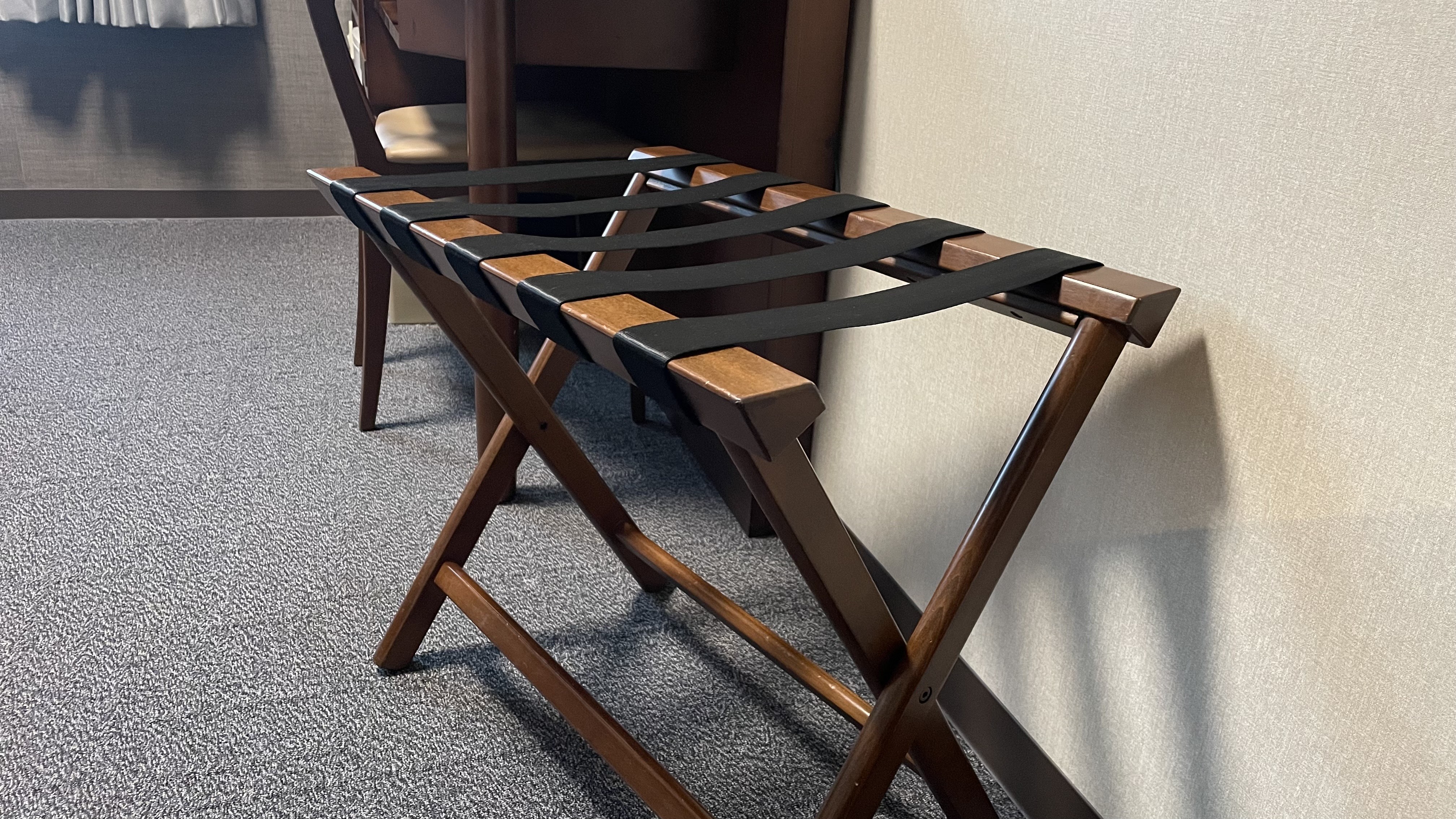 客室アメニティ　荷物台