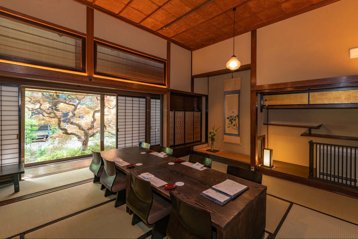 楽【お日にち限定プラン】ヒカリヤヒガシ会席〜月〜　夕朝食付