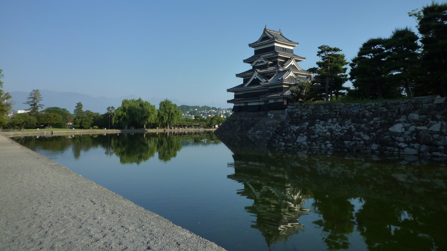 松本城（お堀）