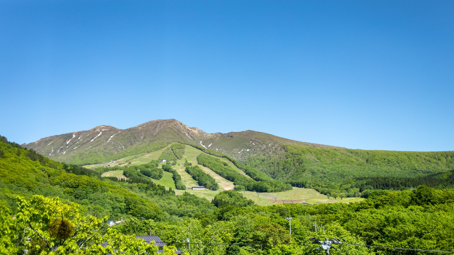 ＜三食付＞登山・トレッキング大歓迎！英気を養うかけ流し天然温泉と旬の味覚の彩り会席