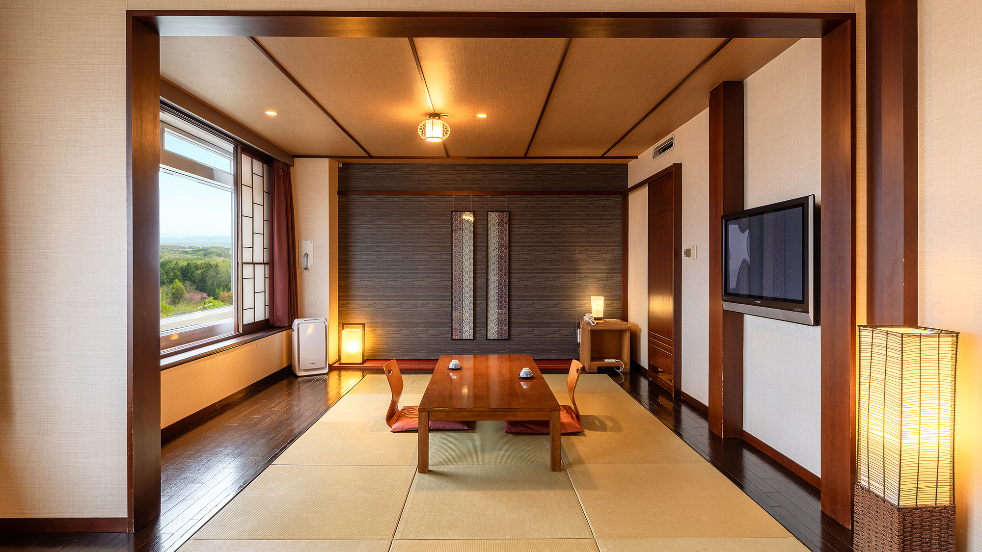 【スタンダード】和室　裸足でくつろげる快適さ。広々空間は、グループでのご利用にも最適