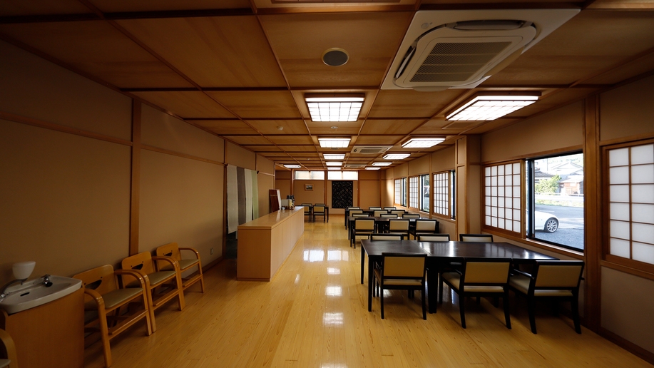 リーズナブルに！【朝食付】夜は外食！その後は寛ぎのお部屋でぐっすり♪♪≪朝食付きプラン≫