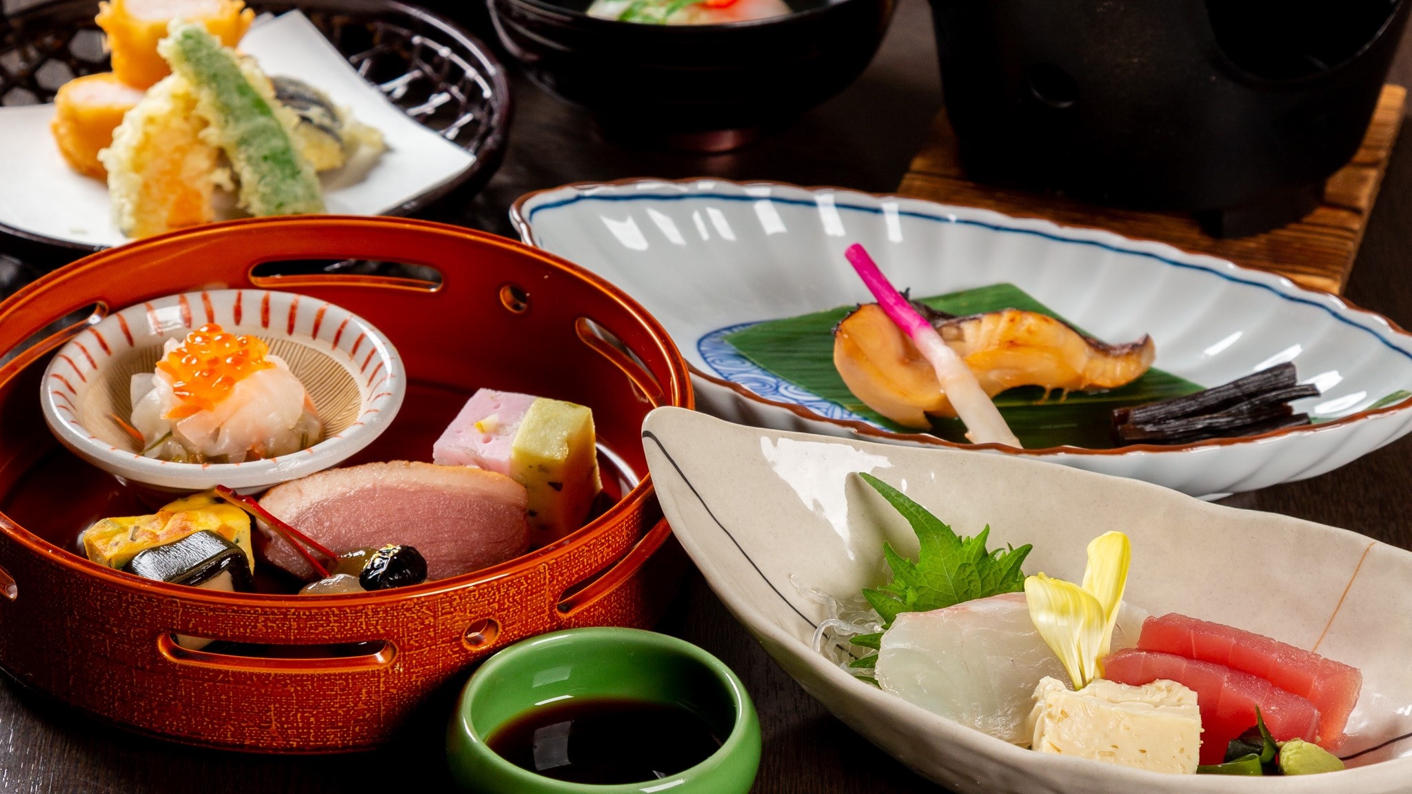 *【春会席】彩りが軽やかで春らしい和会席