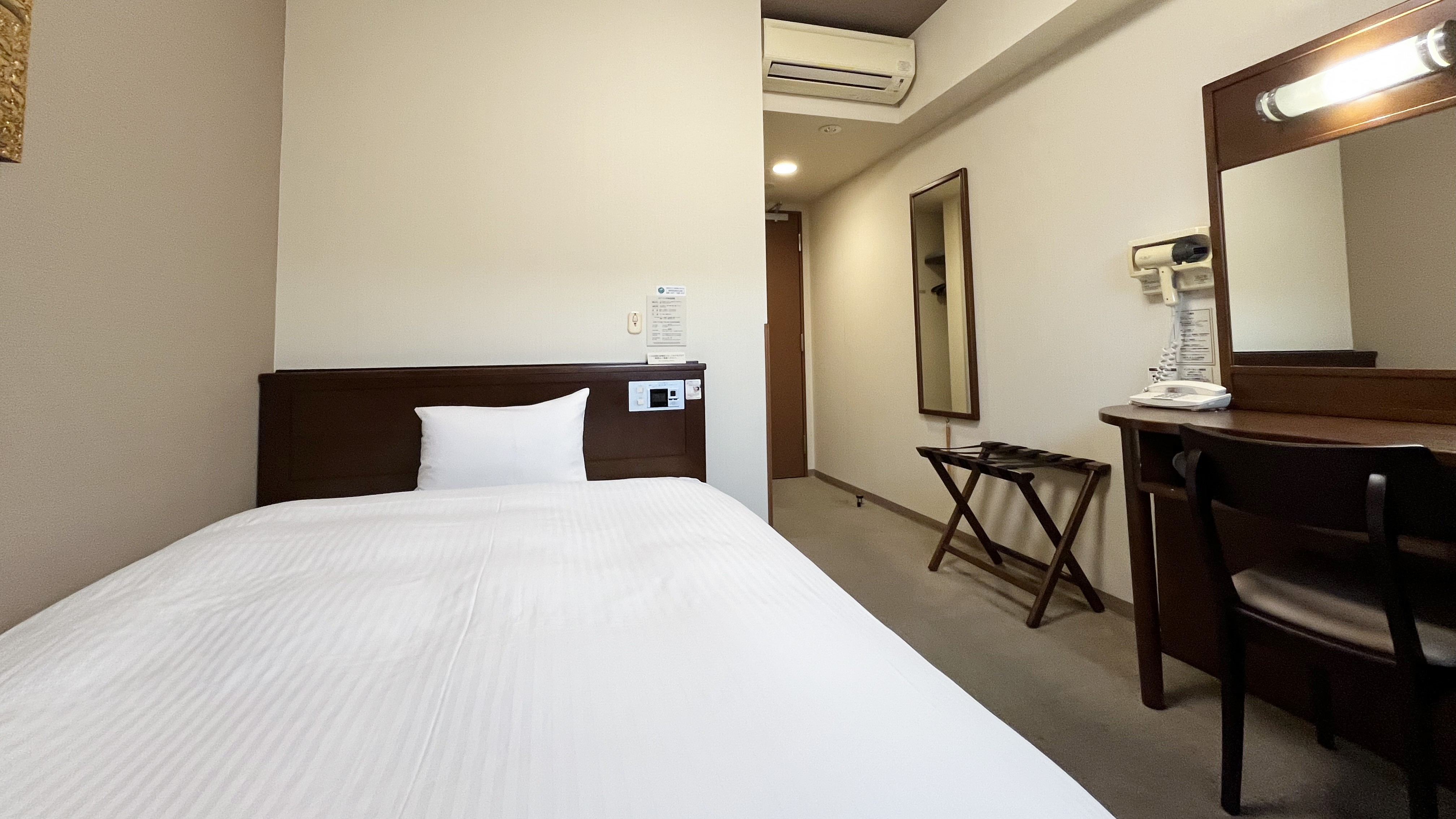 スタンダードシングルルーム