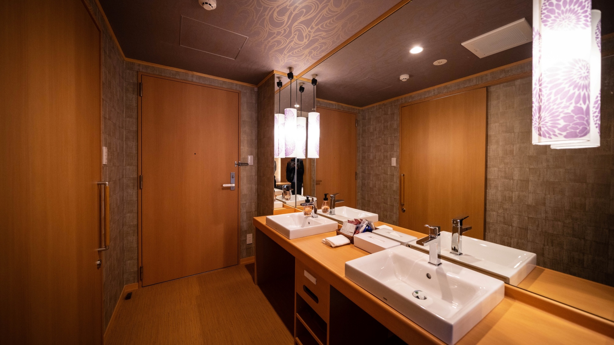 【コンフォートフロア・デラックス雅】シャワーブース付ツイン