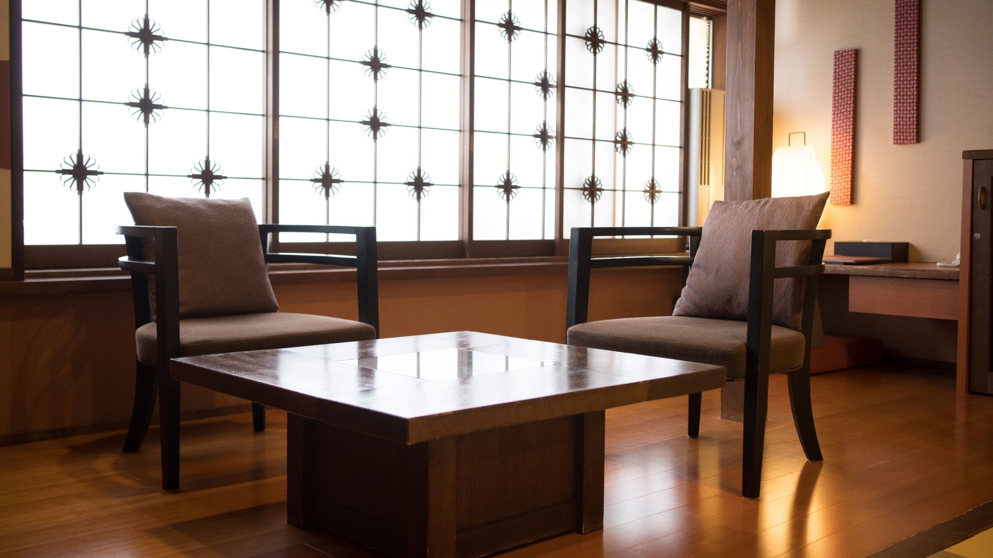 【泉游亭・もみじ】和室＋広縁