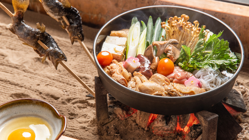 【地鶏すき焼き】〜日帰り夕食〜牛肉よりもヘルシーにすき焼きを味わいたい方に！