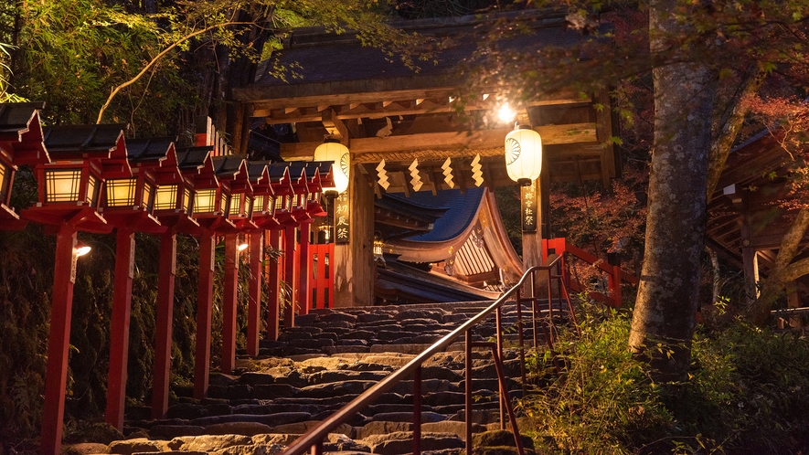 *【周辺・秋】貴船神社