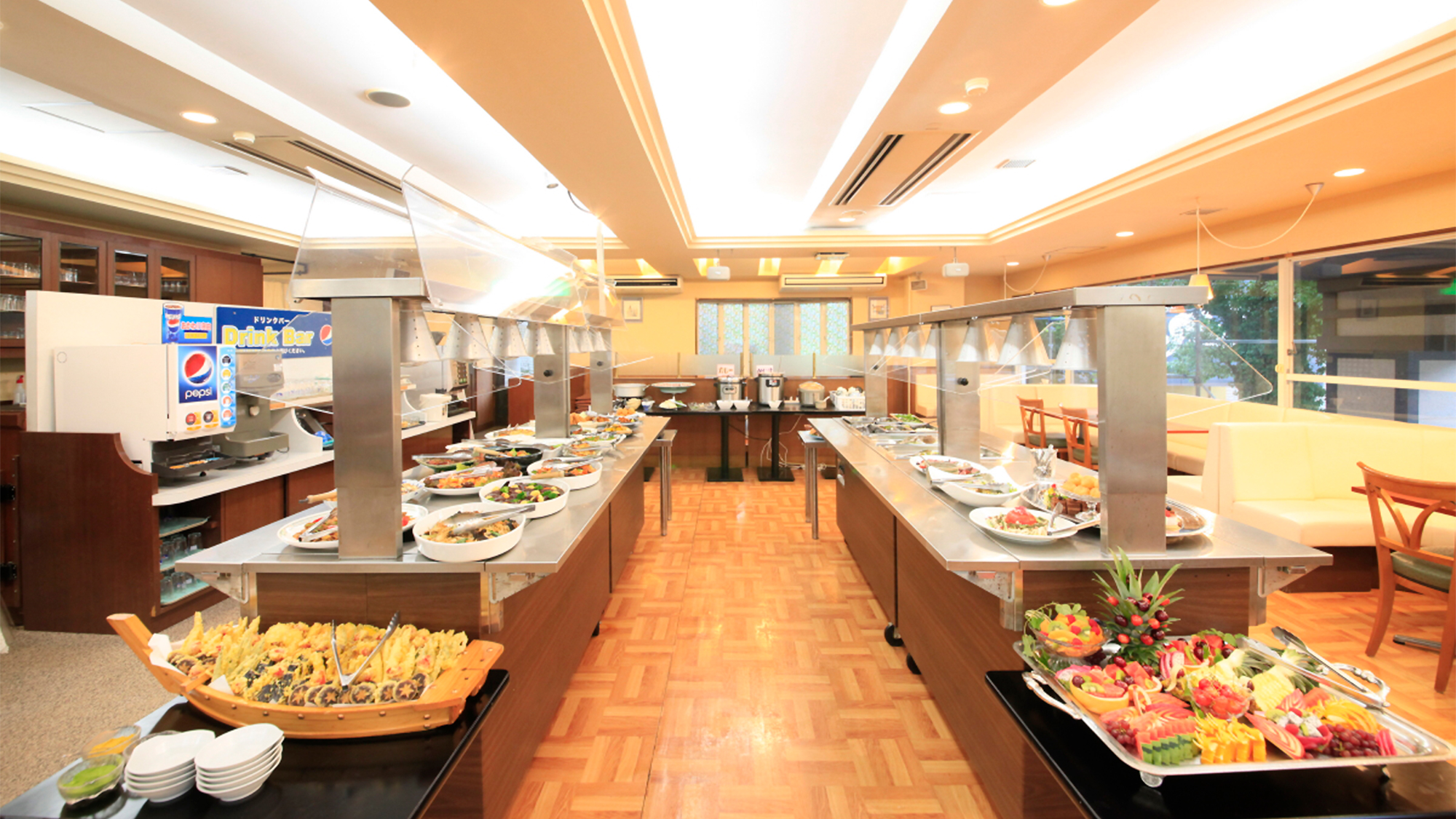 【お食事場所】バイキング会場