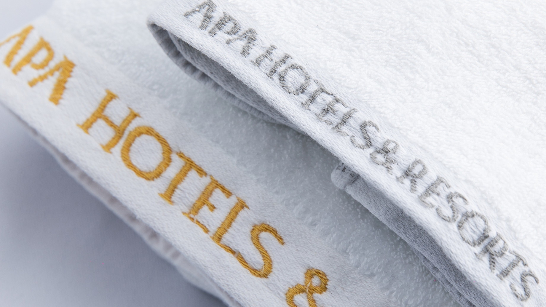 【素泊まり】2室コネクトルームプラン　2部屋で28平米〜　テレビもバス・トイレもそれぞれの客室に