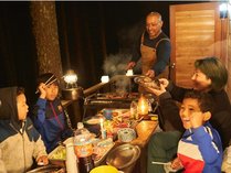 コテージA　ウッドデッキでBBQ