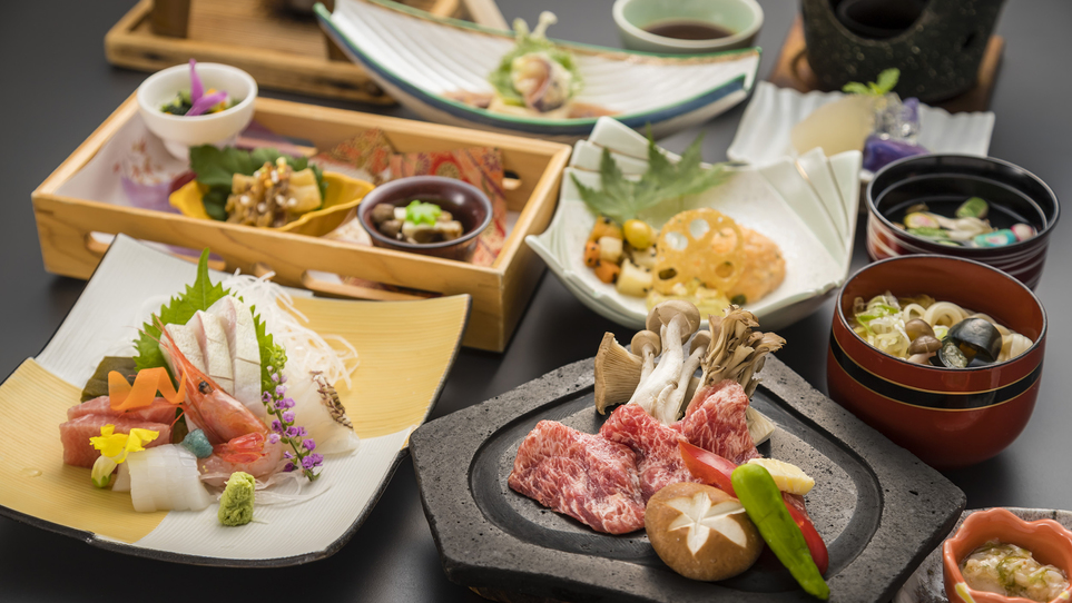 【季節の旬会席】富山県の山海の恵みを使用した、「ここでしか出逢えない食」をご体感ください。