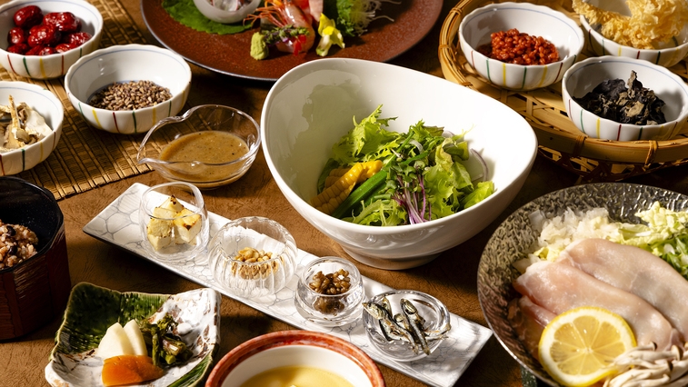  【富山でデトックス！：1泊3食】初夏の恵みと特製の「発酵薬膳」で、心もからだも生まれ変わる癒しの旅