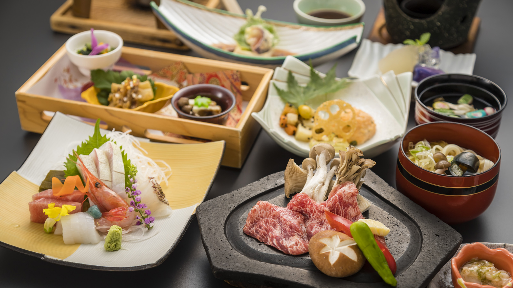 【季節の旬会席】富山県の山海の恵みを使用した、「ここでしか出逢えない食」をご体感ください。