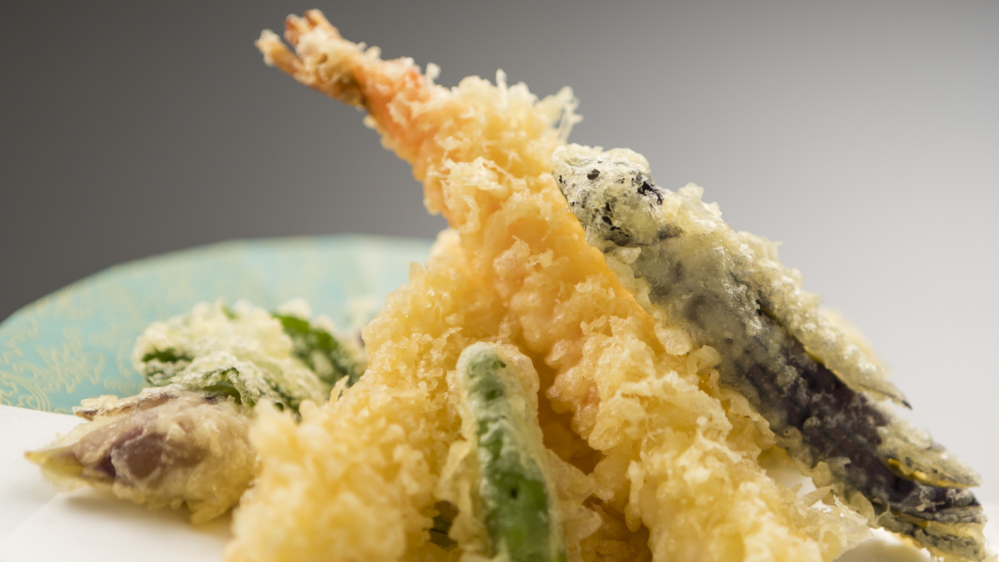さっくさくな天ぷら※季節によって写真と食材が異なる可能性があります