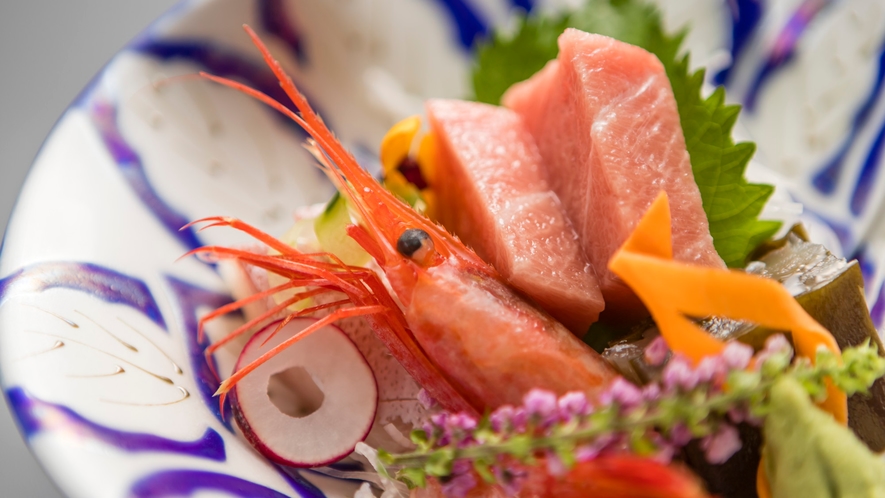 富山自慢のきときと（新鮮）なお刺身※季節によって写真と食材が異なる可能性があります
