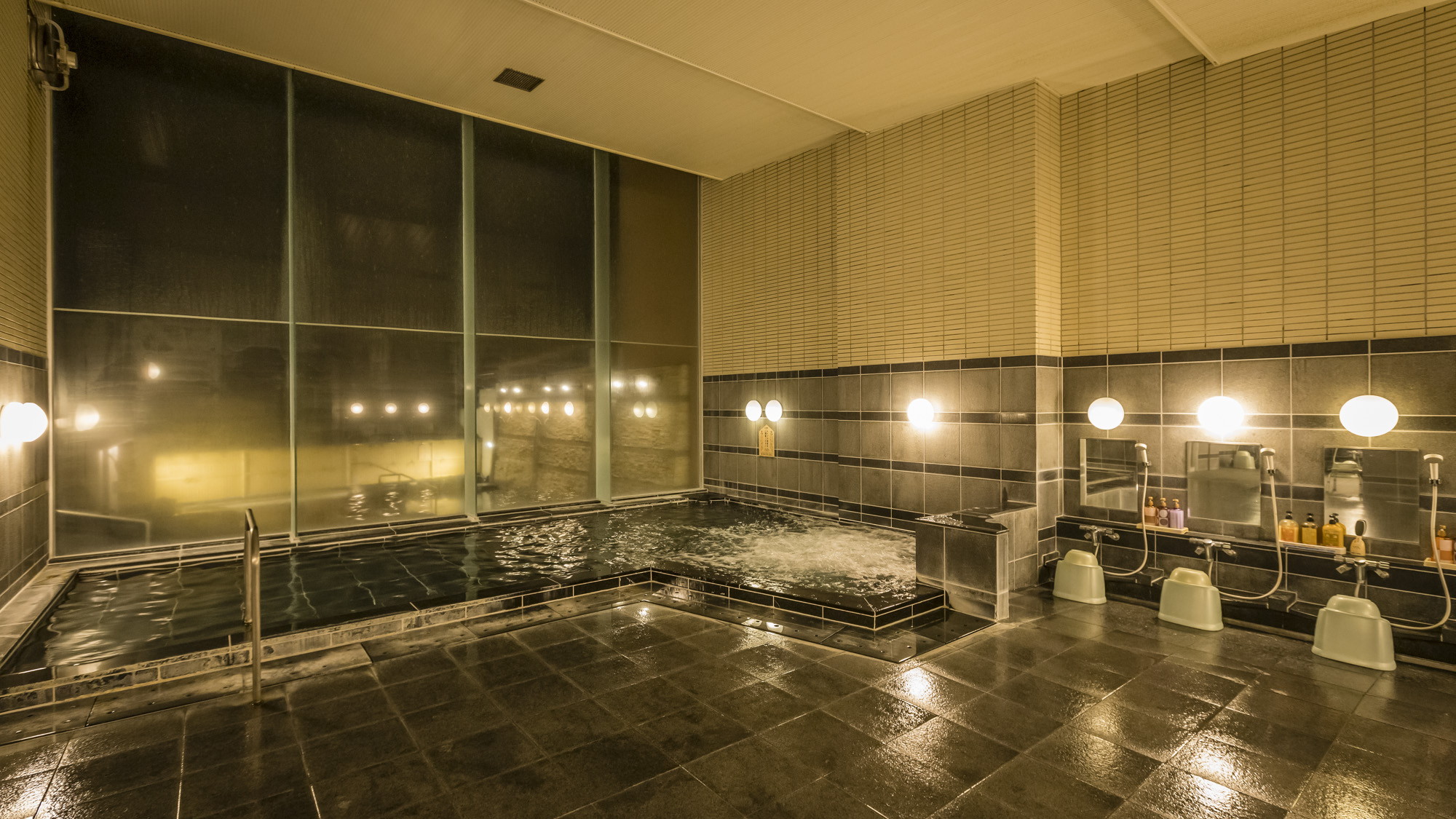 神通峡春日温泉 ゆ~とりあ越中