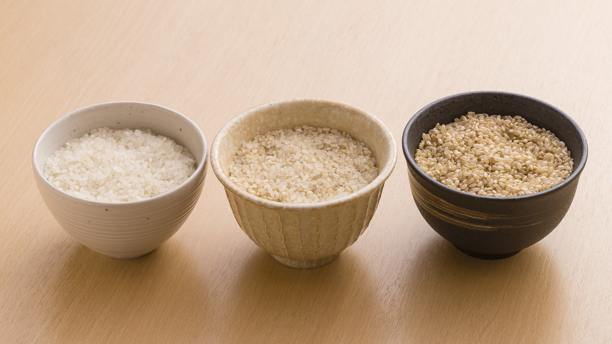 【ご朝食】「今搗き米」は、当館おすすめの五分搗きの他、白米や玄米・おかゆもお選びいただけます。