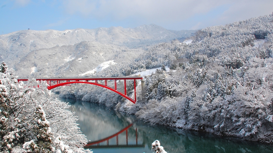 神通峡の水墨画のような景色＊