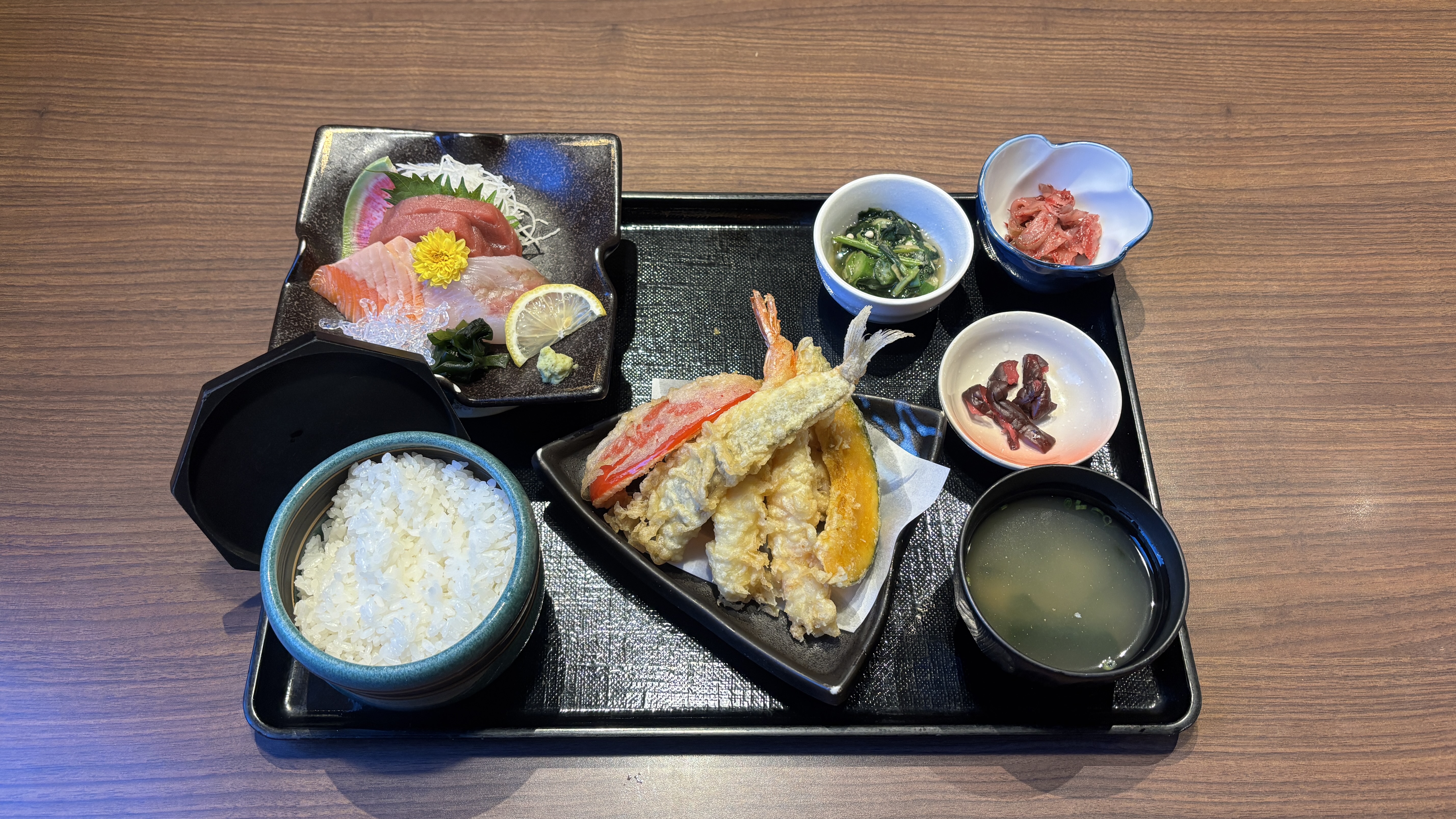 はなの夢　刺身３種盛り御膳～夕食付プランをご用意しております～