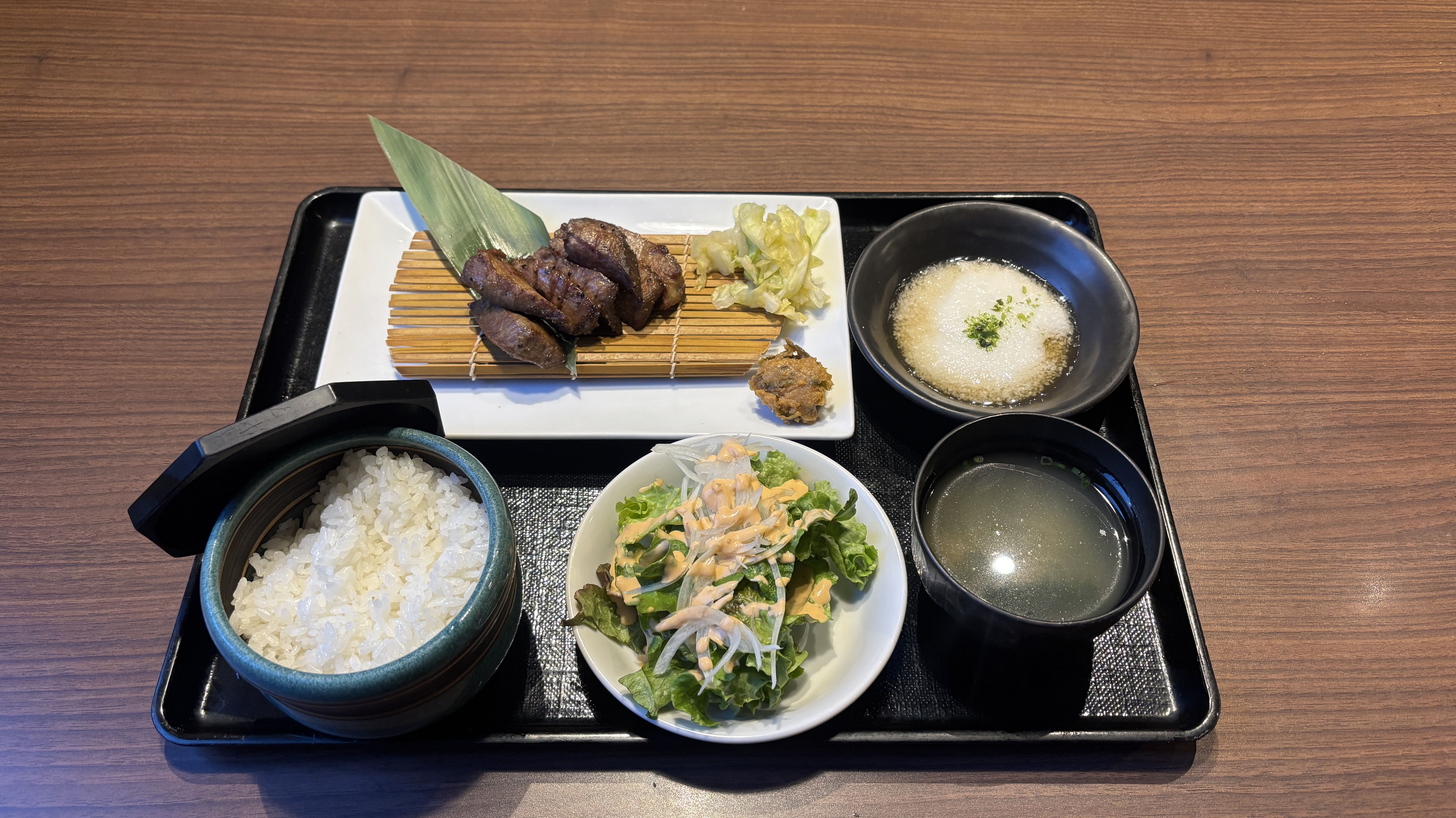 はなの夢　仙台名物牛タンとろろ定食～夕食付プランをご用意しております～