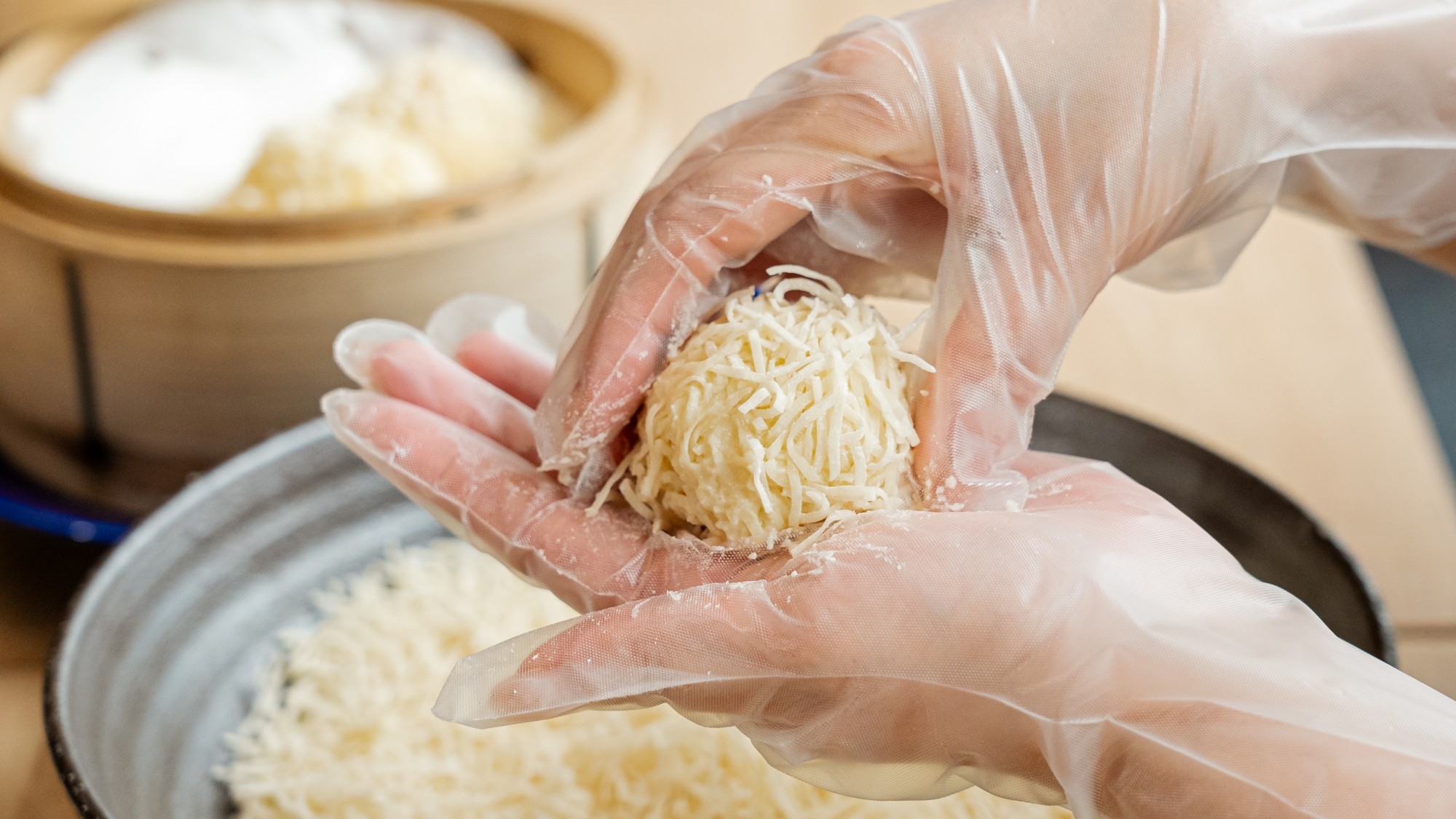 【期間限定】職人気分でトライ！唐津名物「いかしゅうまい」手づくり体験／オールインクルーシブ夕朝食付