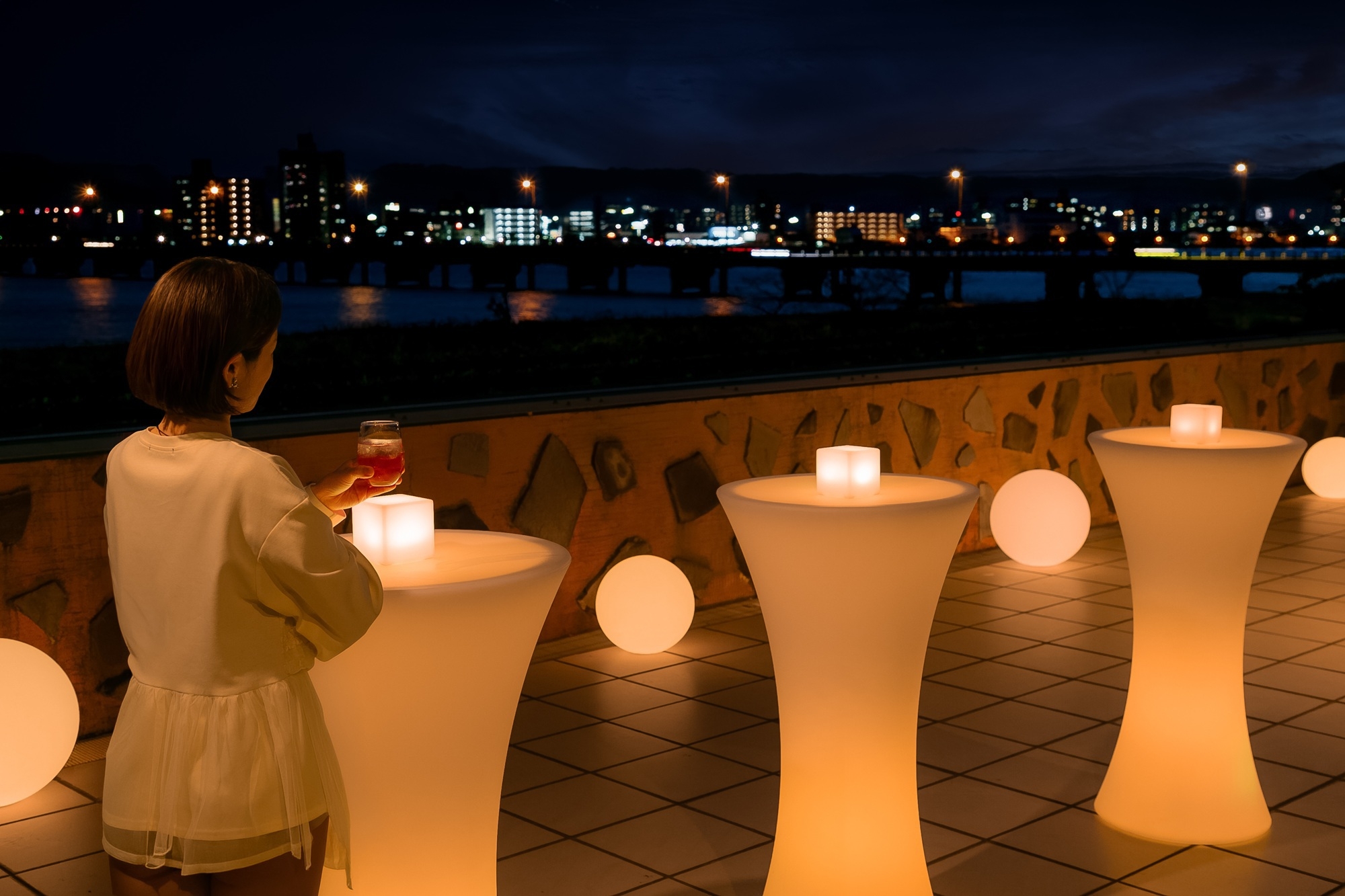 【レイトチェックイン】お日にち限定／急な出張や一人旅に｜ルームタイプおまかせ／素泊まり・ラウンジ付