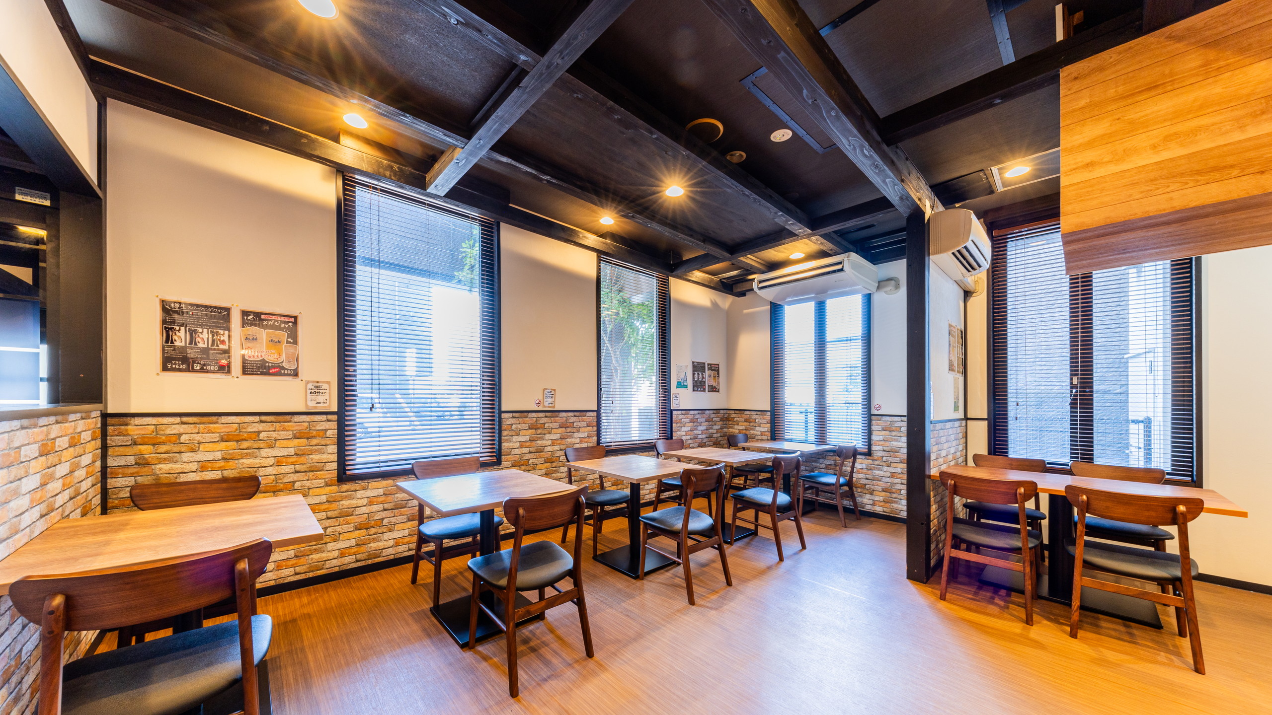 レストラン内装①