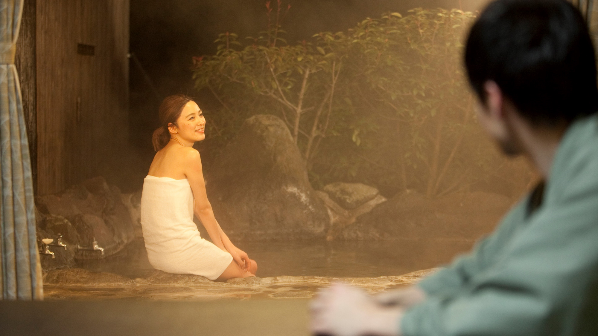 部屋からすぐに露天に入ることができる／露天付き客室