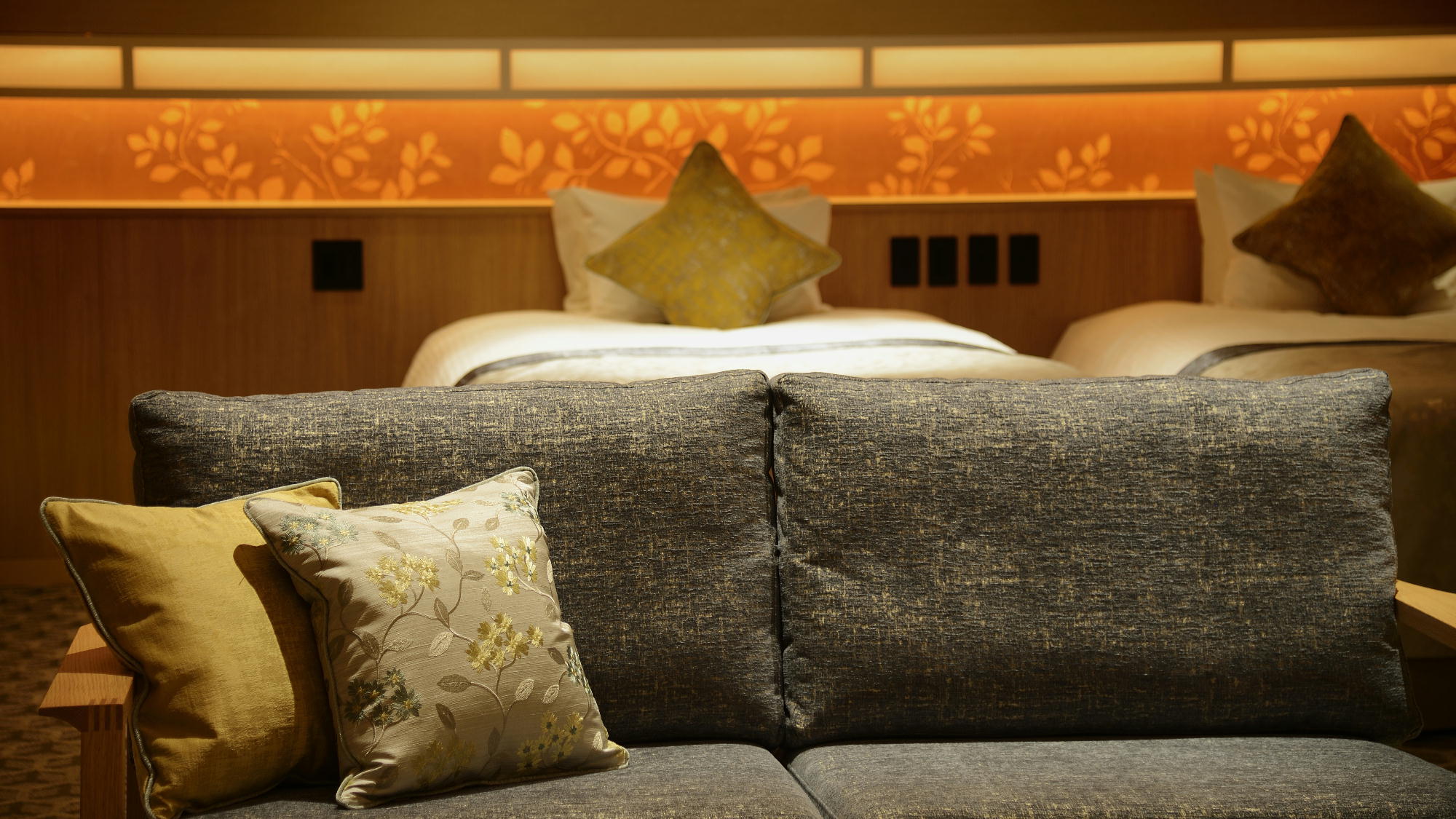 【温泉露天風呂付】ラグジュアリースイート／104平米