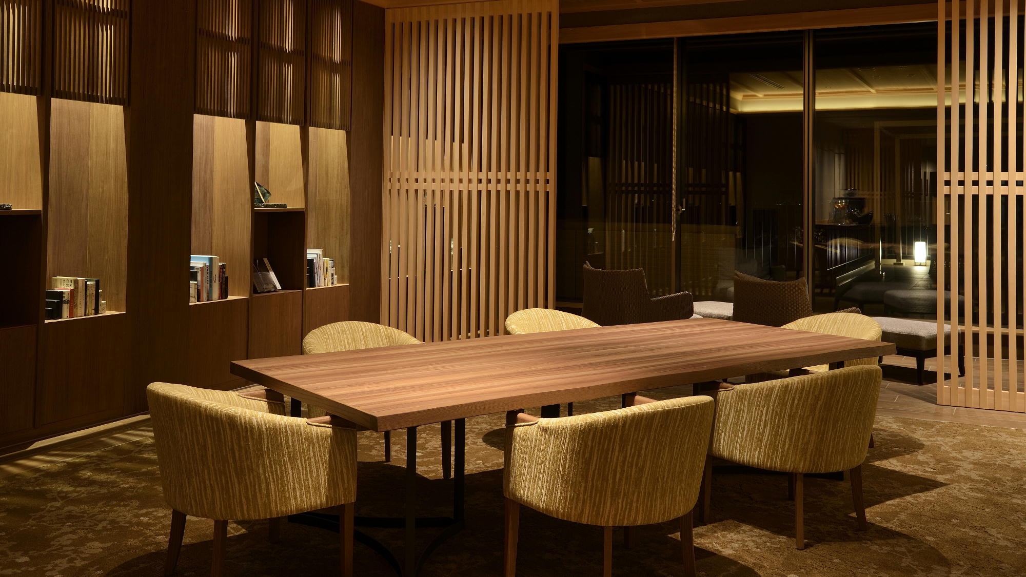 ロビーラウンジ