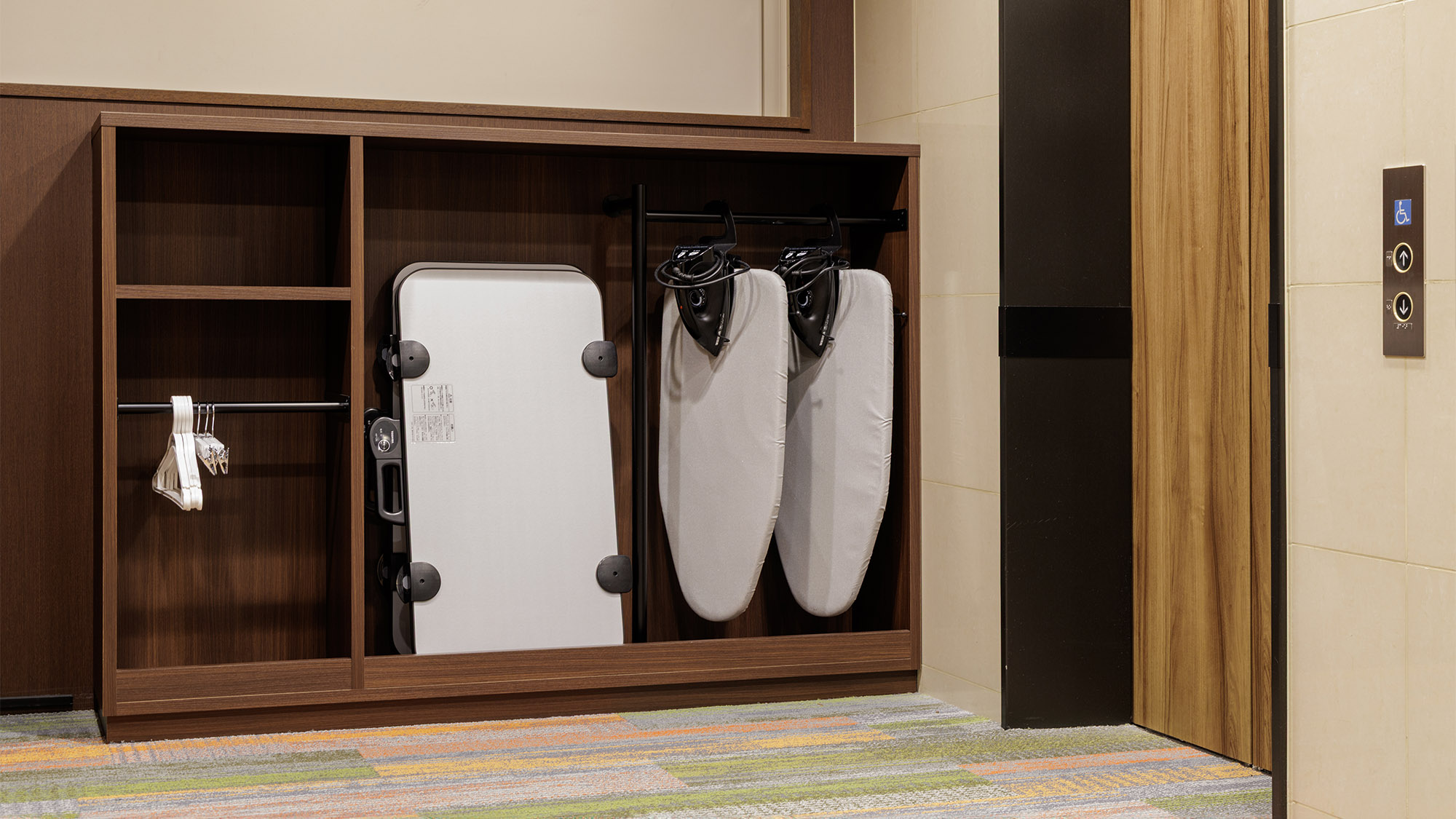 【EV前貸出スペース】