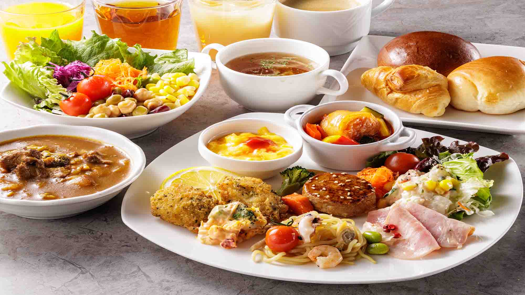 朝食盛り付け洋食一例