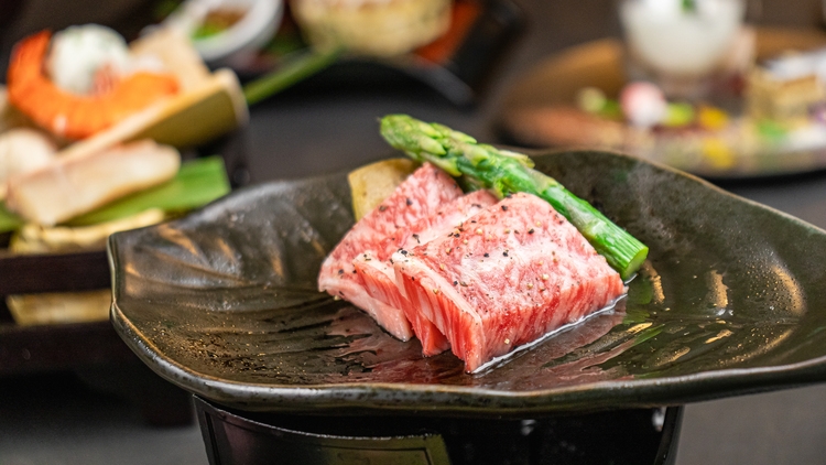 【2024年3月完成！】貸切風呂1回付♪1泊2食宿泊プラン♪ご夕食は和洋創作会席膳♪