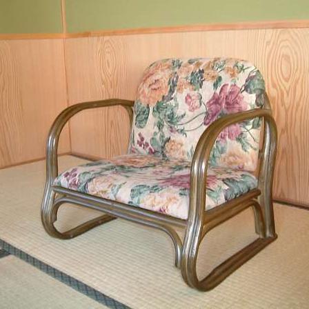 【シルバースター登録】お部屋や宴席上での、座椅子貸出しあります。