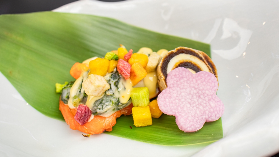 【楽天スーパーSALE】ご夕食はA5ランク国産牛つき和洋折衷の創作膳♪富士山の絶景と共にご堪能♪