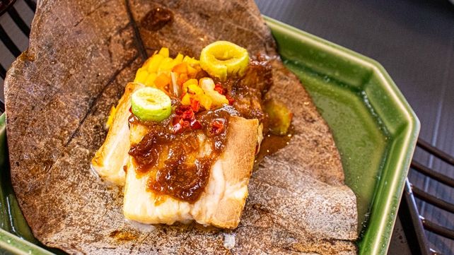 【スタンダードプラン】ご夕食はA5ランク国産牛つき旬の食材満載の和洋折衷の創作膳と自慢の温泉をご堪能