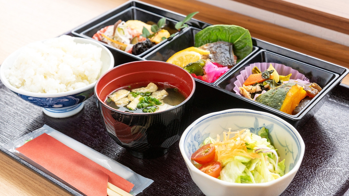 【さき楽30／朝食付】30日前までのご予約でお得！早期割引プラン【JR熊本駅徒歩5分×静かな環境】