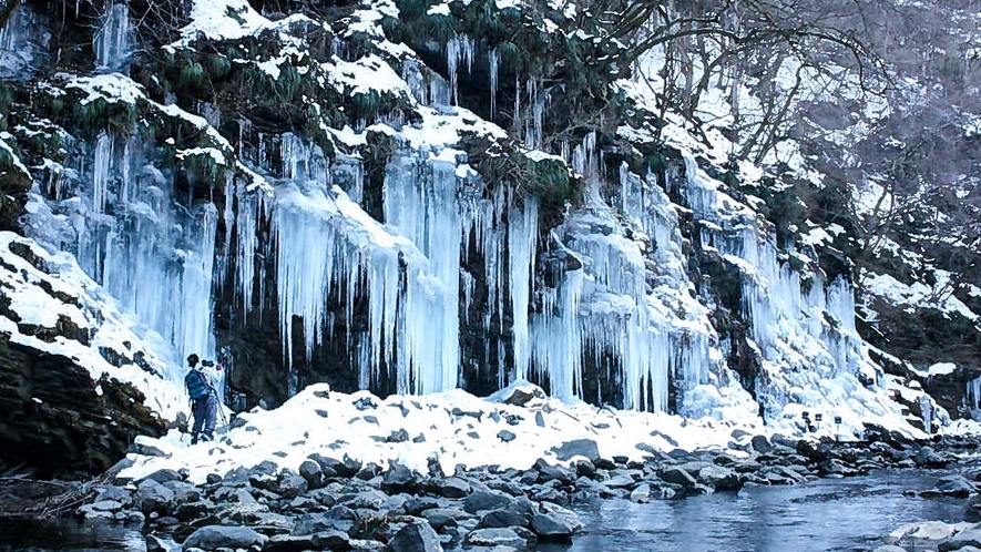 三十槌の氷柱（みそつちのつらら）