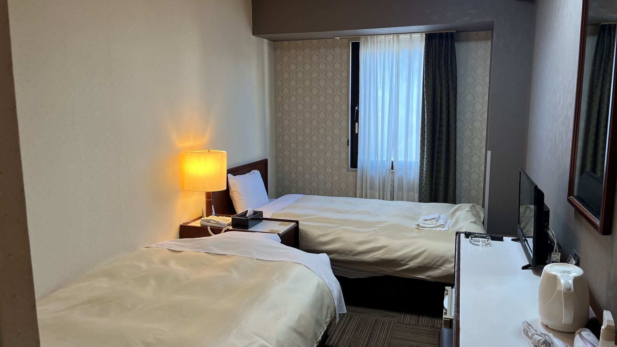 コンパクトツイン