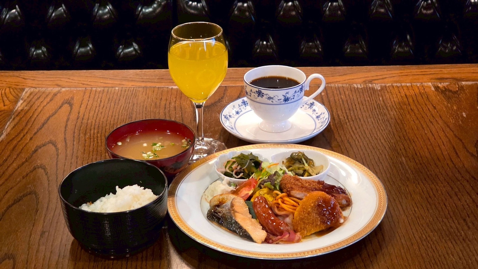 【朝食付・事前決済限定】非接触1秒チェックイン体験プラン　■3種類から選択の朝食セット！